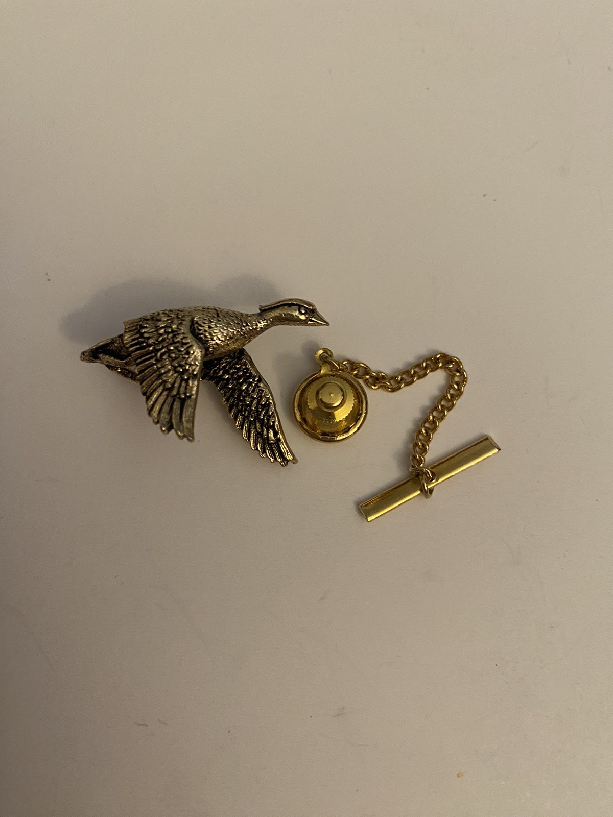 Bird Vintage Tie Tack Pin P34