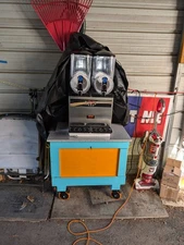 brand new Slushy machine double bowl right out of the Venor crate! needs to have