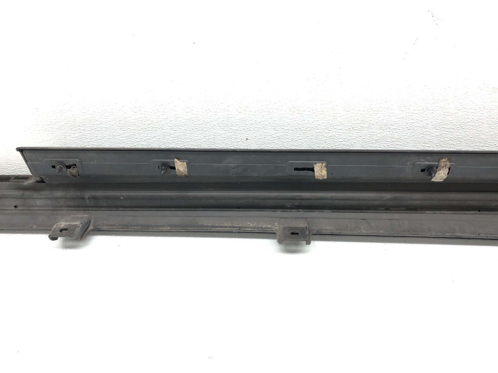 2014-2020 MASERATI QUATTROPORTE AWD RIGHT PASSENGER SIDE SKIRT ROCKER PANEL OEM