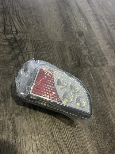 Takeuchi Lamp Assy Door R.H Rear 0694200140