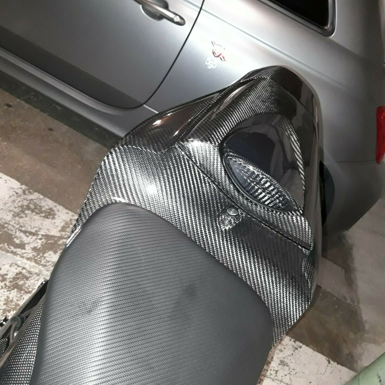 CARBON FIBER SEAT COWL PILLION CENTER 070809201020112012 HONDA CBR 600RR eBay