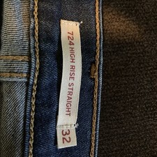 724 high rise straight 32 Levi  s