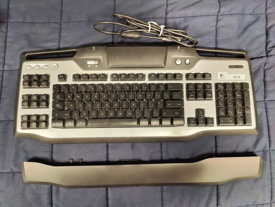 Logitech G15 Original - Y-UG75 W/ OG Box - Image 3 of 4