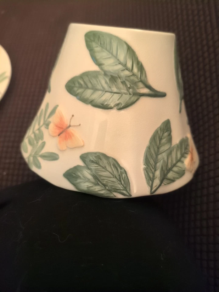 Yankee Candle Island Butterfly Retired Jar Shade and Plate Set Large - Image 3 of 4