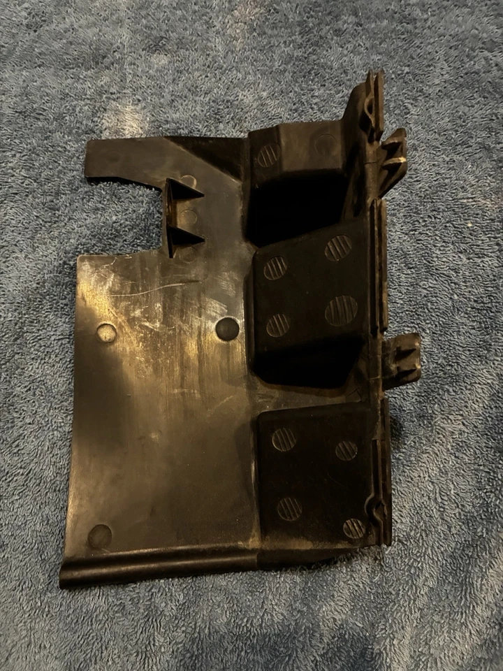 1985 - 1993 Классический Saab 900 турбо интеркулер верхняя пластиковая крышка - Изображение 2 из 2