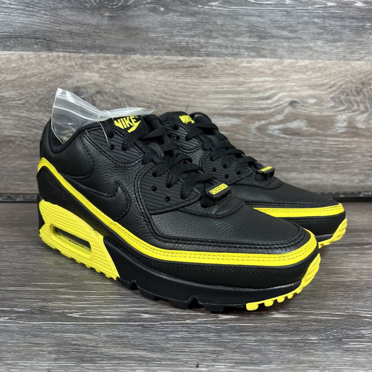Nike Air Max 90 x UNDEFEATED 'Black Optic Yellow' Size 4 Nike Air Max 90 x UNDEFEATED 'Black Optic Yellow' Size 4