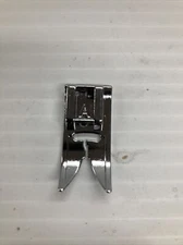 Sewing Machine ZIG ZAG FOOT (A) 7MM CAT B & C Fits Janome, Pfaff, #685502008