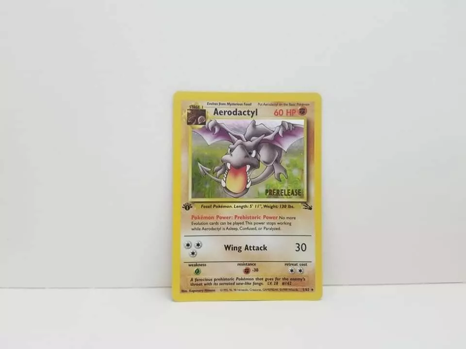 Near Mint Aerodactyl Holo Rare Fossil Set Collection 1/62 Original