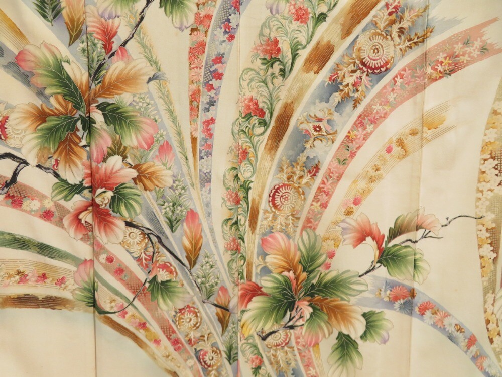 5025T04z780 Vintage Japanese Kimono Silk TSUKESAGE Flowers Sand