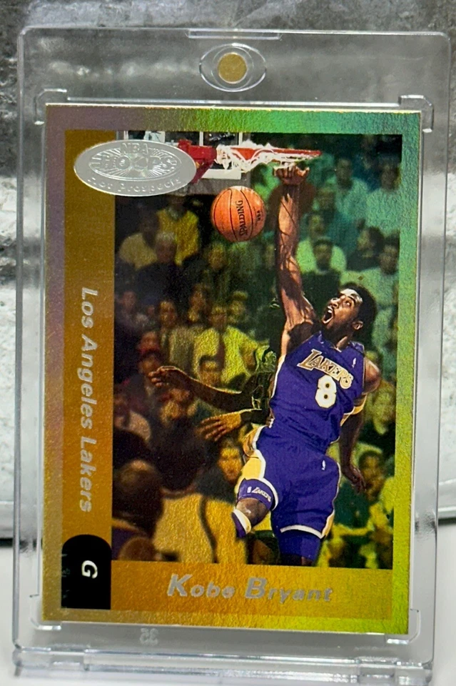 Kobe Bryant Card Rare Limited GOLD HOLO REFRACTOR SP INSERT LAKERS JERSEY #8 - Image 2 of 4