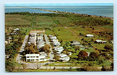 CLEARWATER, FL Florida HILLSIDE MOBILE HOME PARK c1960s Postcard