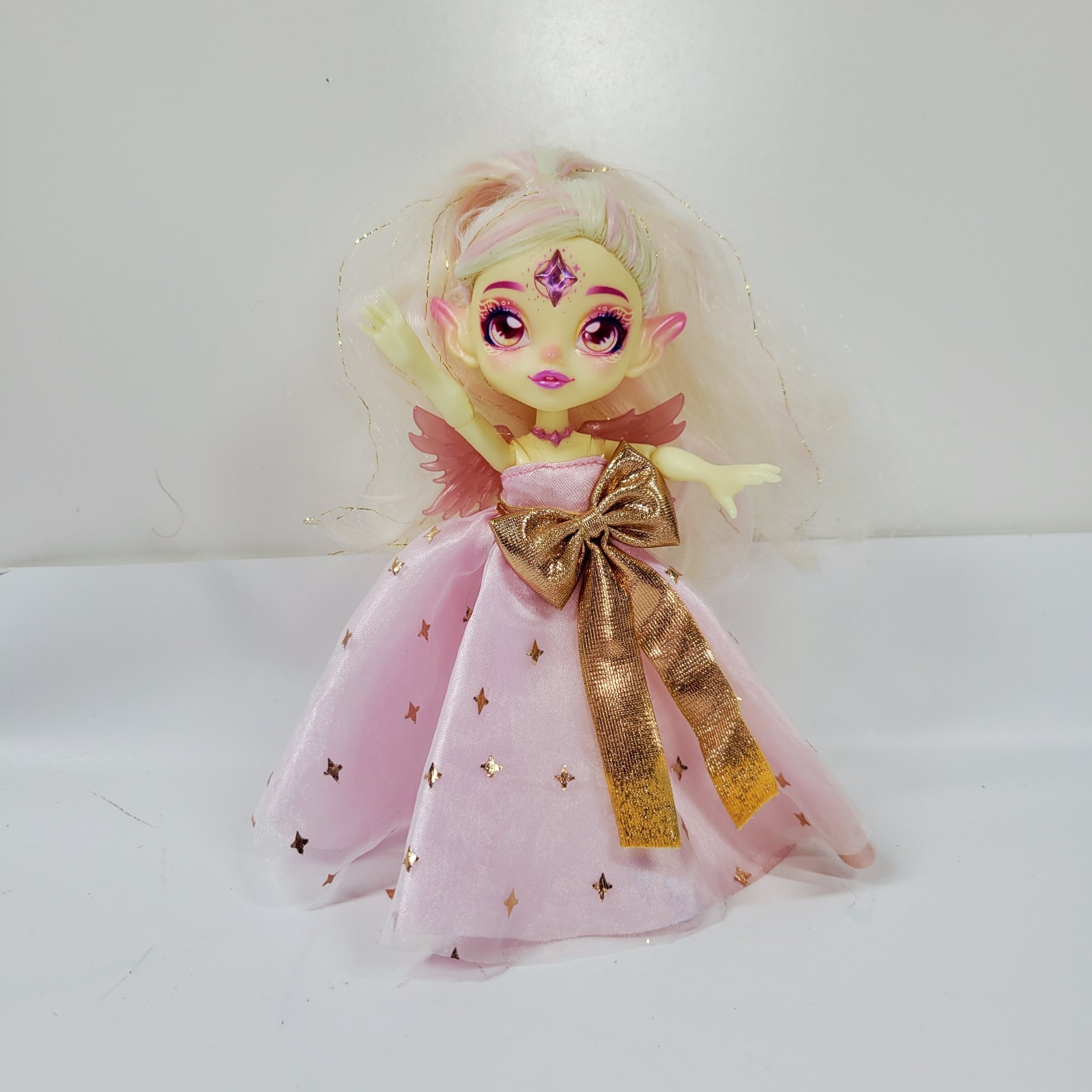 Magic Mixies Pixlings Angelica The Shining Angel Loose Doll Shimmerverse