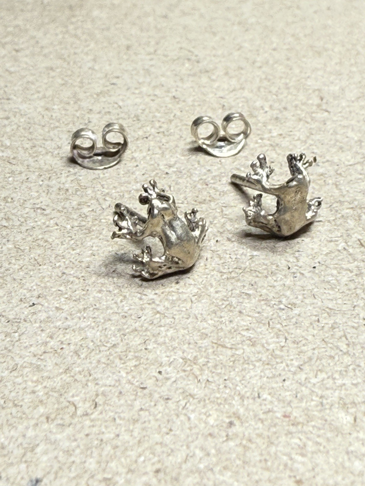 🐸 Vintage Solid Sterling Silver Frog Post Back S… - image 9