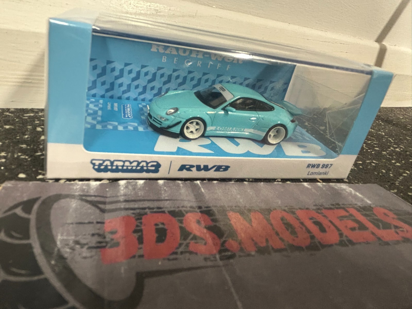 TARMAC WORKS PORSCHE 997 RWB 1/64 *COMBINE POSTAGE*