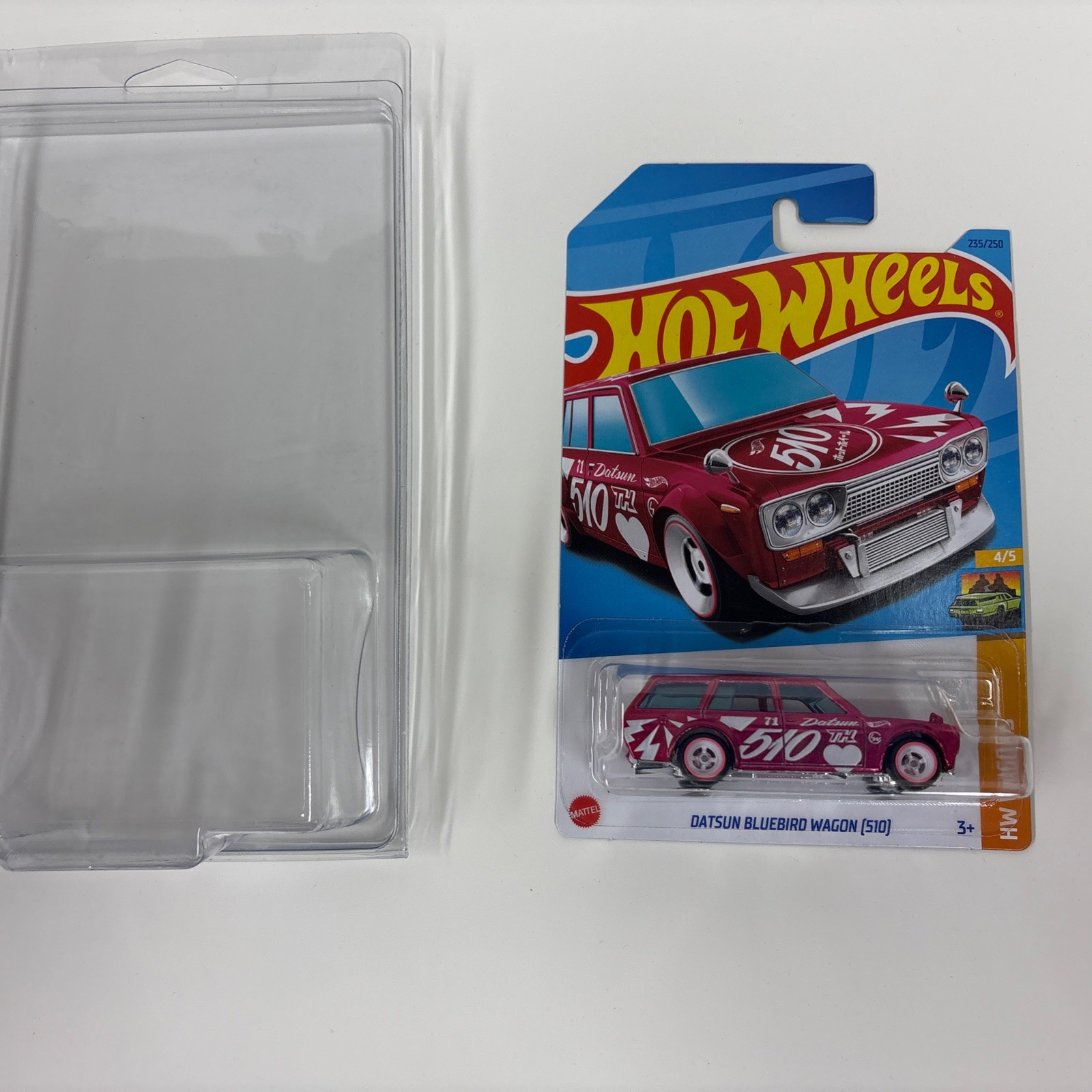 Hot Wheels 2023 Super Treasure Hunt Datsun Bluebird Wagon 510 Nice Clean Card