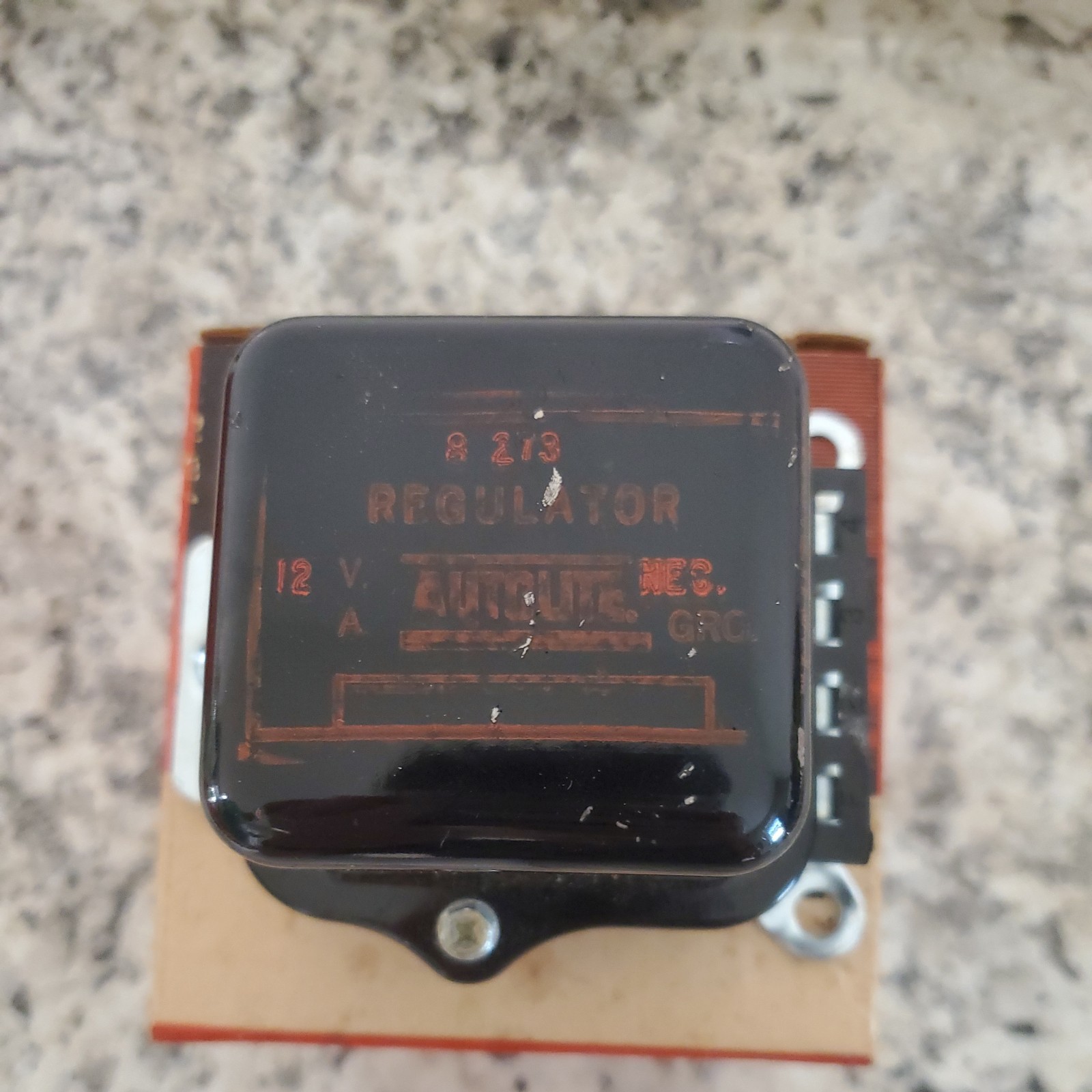 NOS voltage regulator for Ford GRG-273  8-273