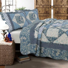 Floral Rose Garden 3-Piece Blue Vintage Cottage Patchwork King Quilt Bedding Set