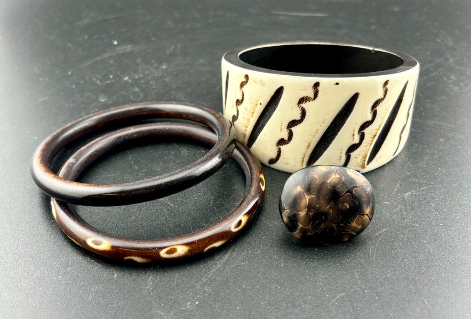 Bangle Bracelets and Ring Brown/White Lucite - image 1