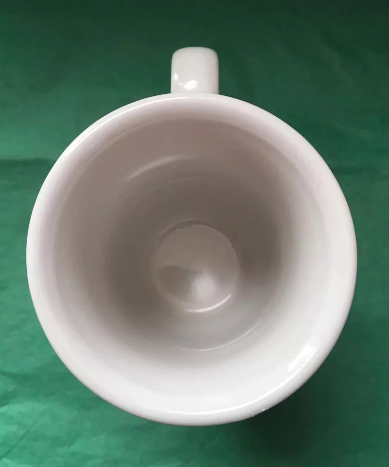 Taza de café Get Lucky🍀Be Irish Día de San Patricio 5" de alto cerámica Royal Norfolk Foto 3 de 4