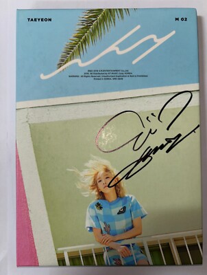 少女時代 TAEYEON 直筆サイン s-l400.jpg