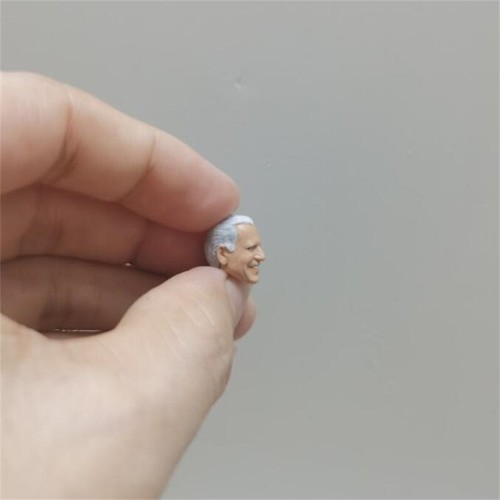 Painted 1/18 Scale The Politicians Leaders Bi Den Head Sculpt Fit 3.75" Figure - Picture 2 of 2