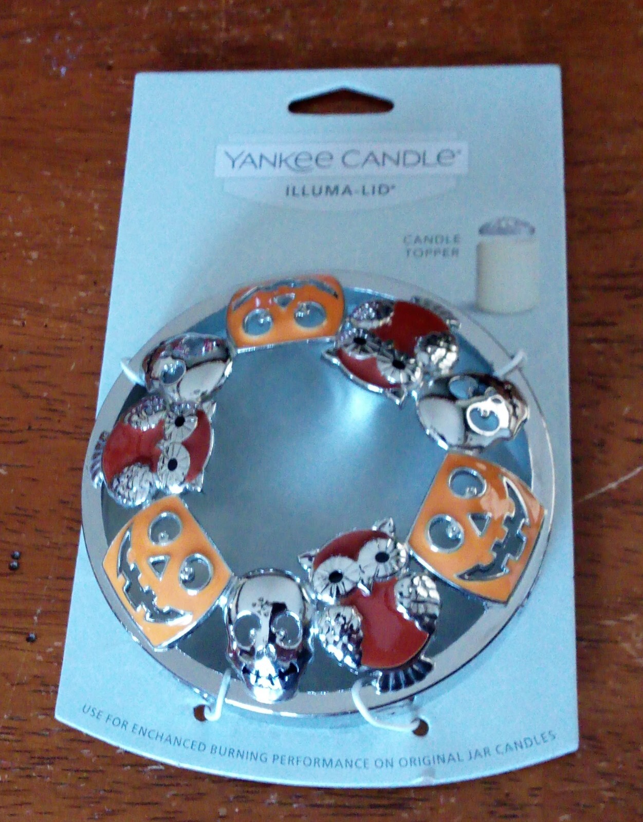 Yankee Candle Illuma Lid Topper Halloween Friends Phantasmagoria Skulls