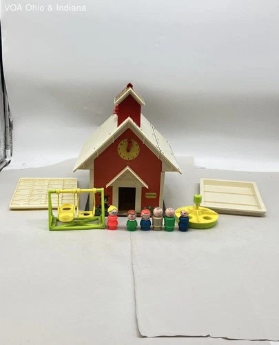 Vintage Fisher-Price Little People Schoolhouse Playset #923 With Figures 1971