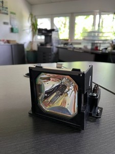 Ersatz Beamerlampe für SANYO 300WNSH f. PLC-XP50/XP55/55L (LMP67)