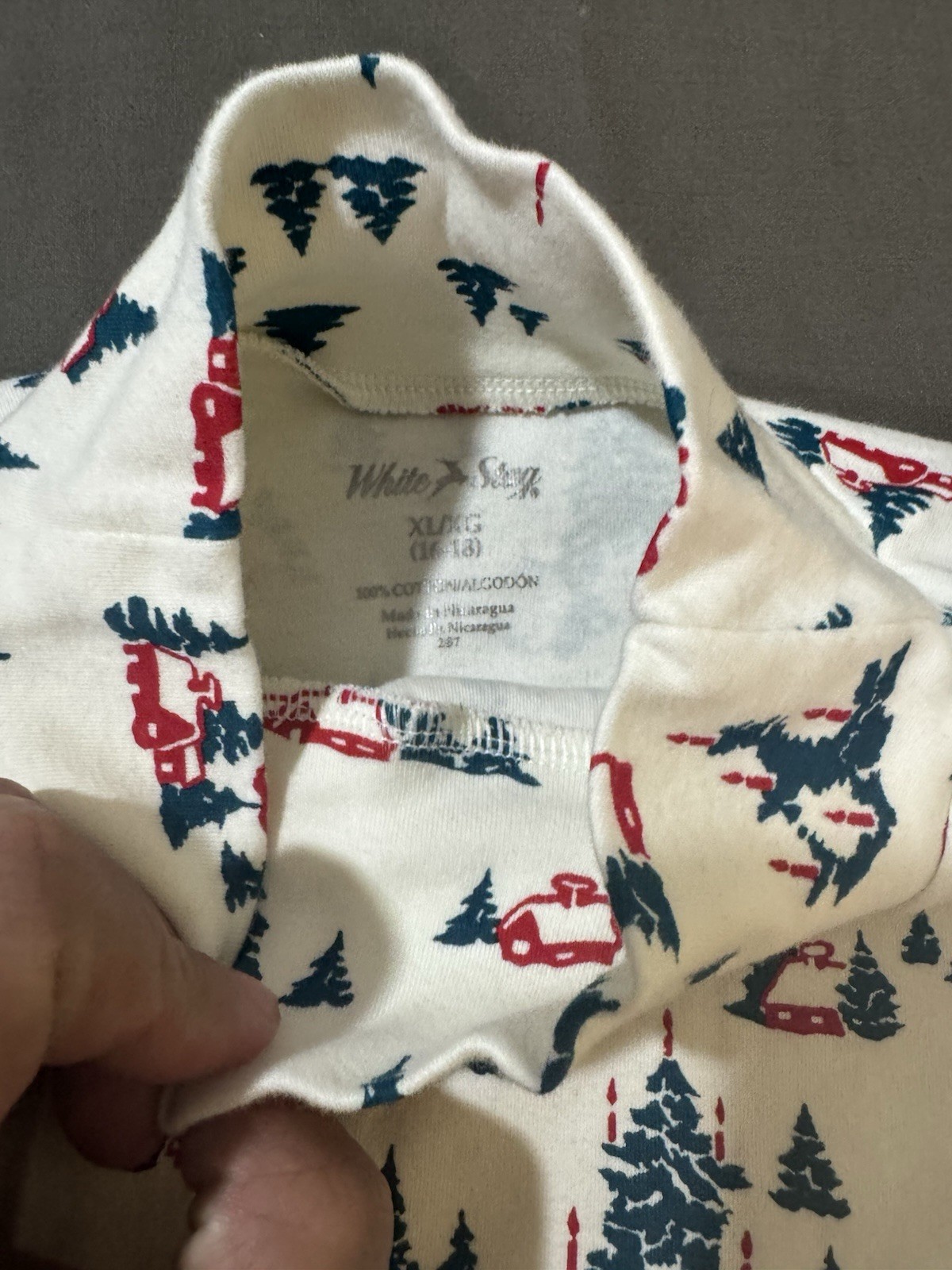 White Stag Christmas Turtleneck Womens XL Tree Cabin Woods Holiday L/S Cotton