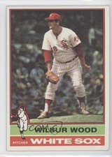 1976 Topps Wilbur Wood #368 2u3