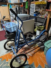 Street Strider 3i new condition with indoor trainer stand