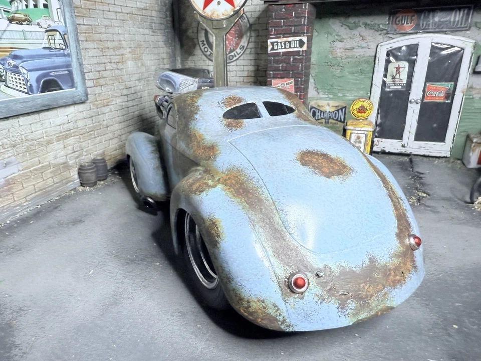 Muscle Machines '41 Willys Coupe 1:18 Scale Diecast Rat Rod Rusty Weathered - Image 3 of 4