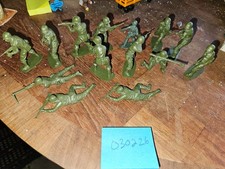 TOY SOLDIERS, SEE PHOTOS FOR DETAILS