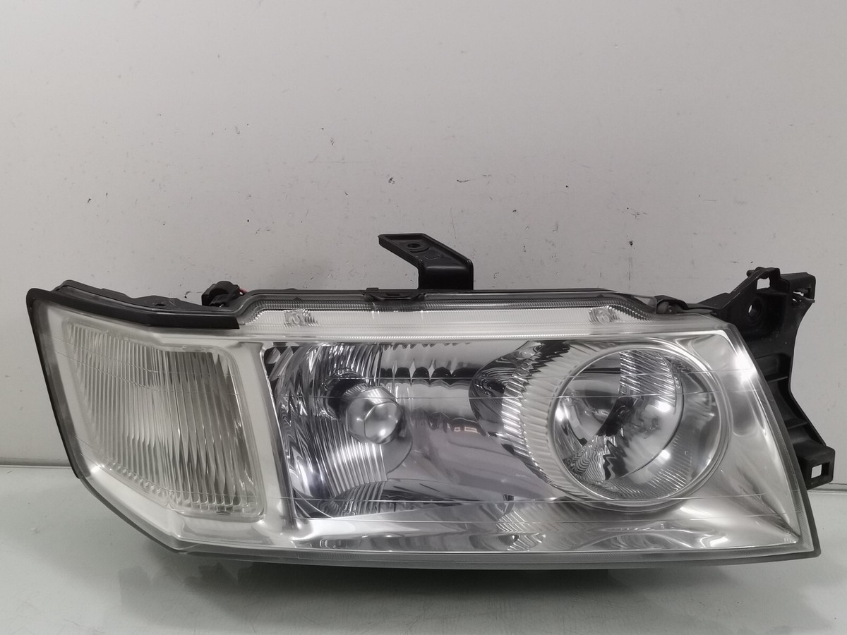 ミライグリッシュ（旧） Mitsubishi JDM Chariot Grandis GLX HID XENON Front Headlight lamp