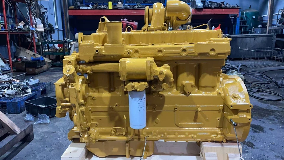 Camión volquete excavadora Caterpillar 330B depósito parcial motor 357 industria 3306 Foto 2 de 4