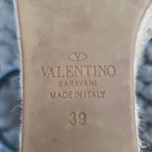 Valentino Garavani Rockstud Double Butterfly Espadrille Wedge Sandal in Denim 39 - Picture 10 of 10