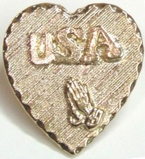 Praying Hands Religious Lapel / Hat Pin With USA Script Gold Pl Made in USA NEW