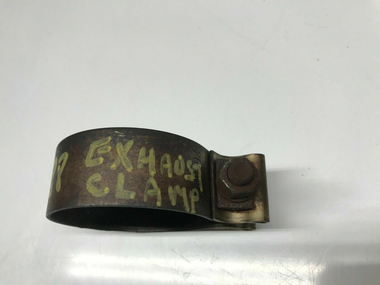 FERRARI 488 EXHAUST MUFFLER TO CATALYTIC CLAMP OEM 844311