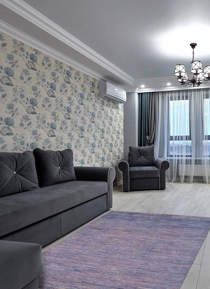 Traditional Dark Blue 4'0" x 6'1" Hand-knotted Oriental Carpet Wool Area Rug - Image 2 of 4