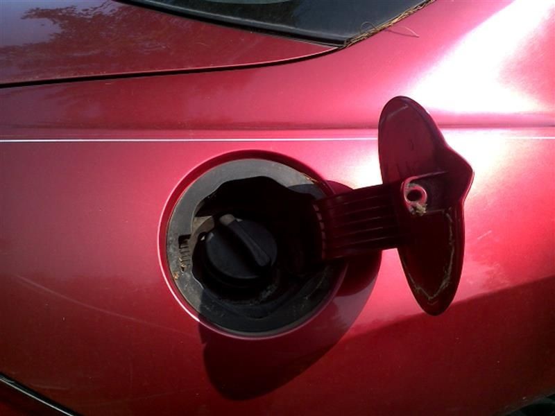 COUGAR    2000 Fuel Cap 141462