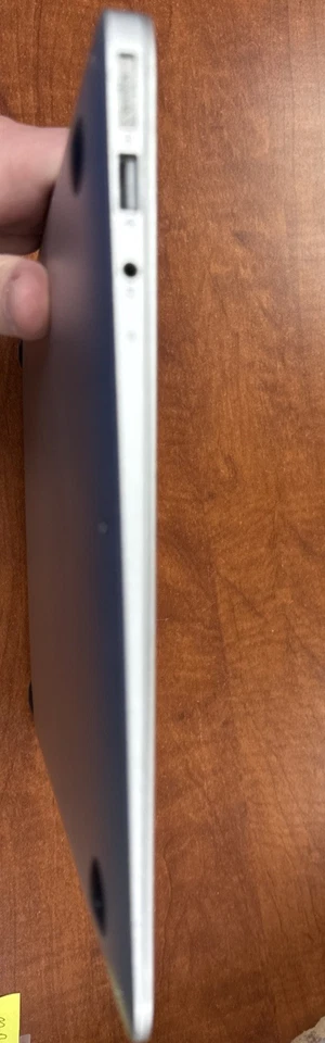 Laptop Apple MackBook Air A1466 13,3 pulgadas Foto 4 de 4