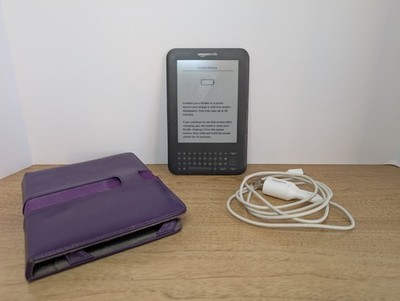 Amazon Kindle Keyboard 3rd Generation Tested Working Bundle