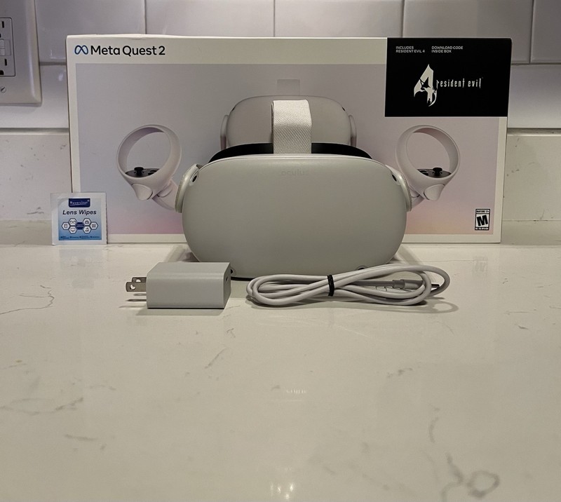 Meta Oculus Quest 2 - 128GB VR Headset & Box