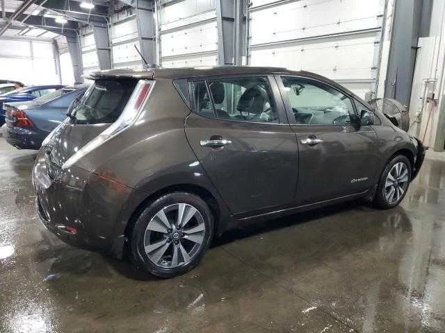 Juego de tuercas Nissan LEAF 2013 2014 2015 2016 2017 Foto 4 de 4