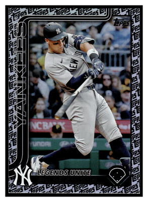 2025 Topps Update Fanatics Logo Foil - Complete Your Set