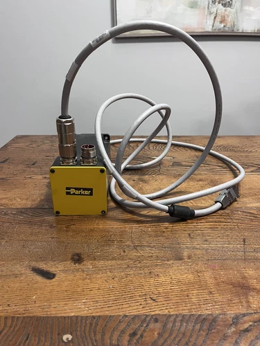 Parker Model: BE344LJ-KPSN Servo Motor. Servo Cable Model: AR500170