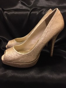 steve madden peep toe heels