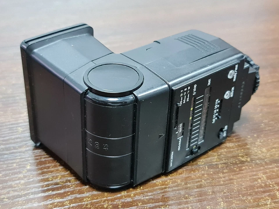 Sunpak Auto zoom 333 Flash - Image 2 of 3