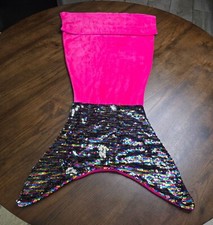 ArtCreativity Mermaid Tail Wearable Blanket, 1pc, Cozy Mermaid Blanket with Colo