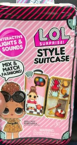 lol surprise style suitcase boss queen